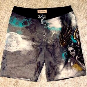 3/$25 EUC 𝐑𝐄𝐌𝐄𝐓𝐄𝐄 swim shorts from 𝐁𝐔𝐂𝐊𝐋𝐄 sz 38